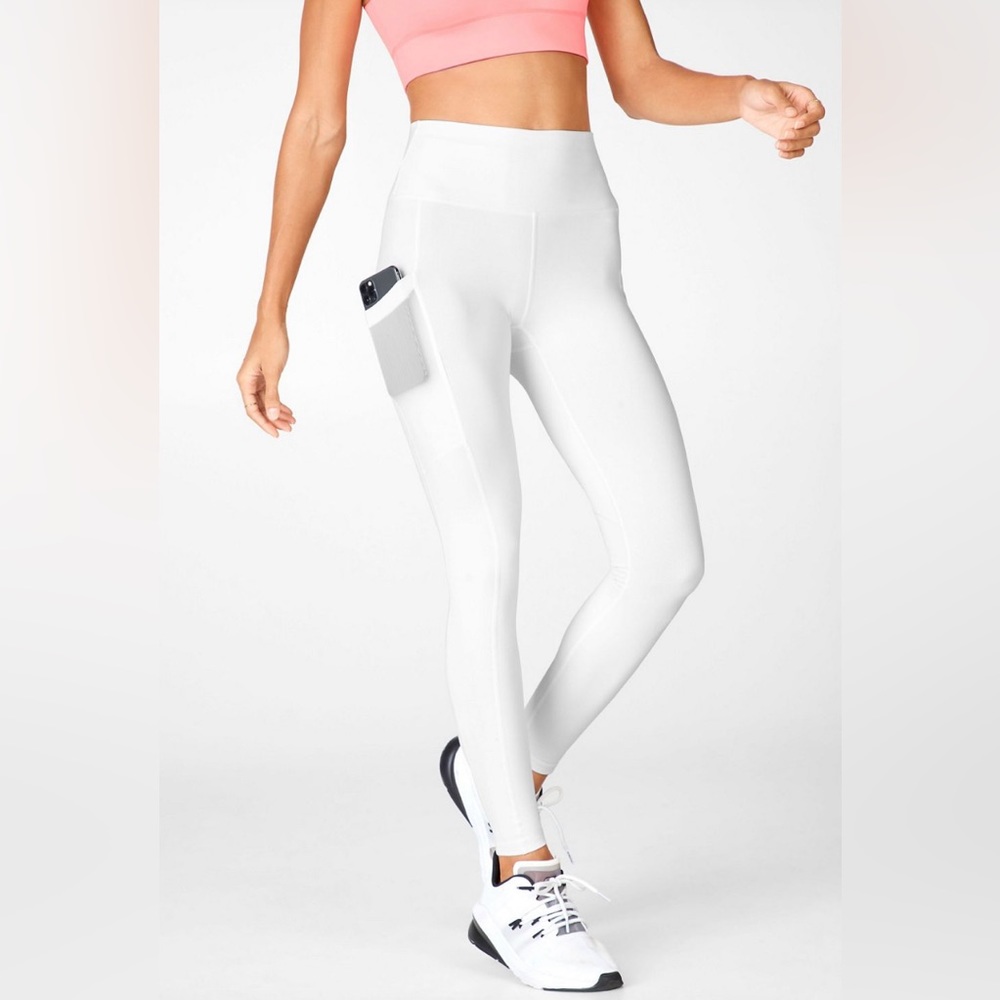 Fabletics Mila Pocket Legging